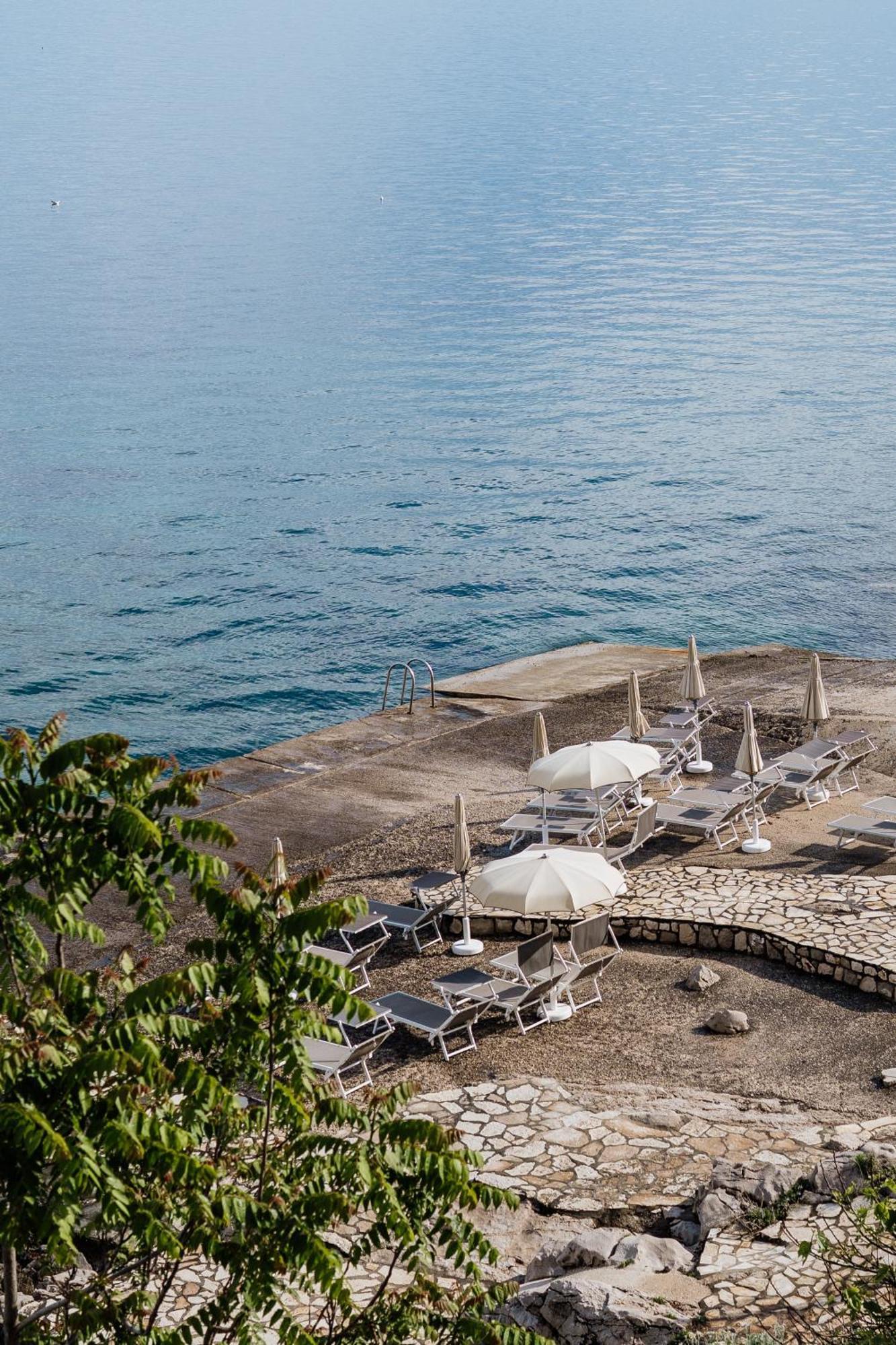 Apartamento Apartmaji Punta Veli Lošinj Exterior foto